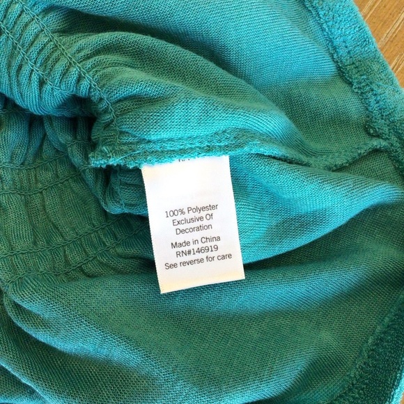 SO Juniors Aqua Blue Terry Cloth Smocked Peplum Tank Top Size Small - Picture 5 of 7